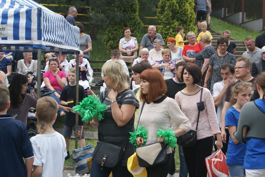 Rodzinny piknik w Szkole Podstawowej nr 23 w Tucznawie