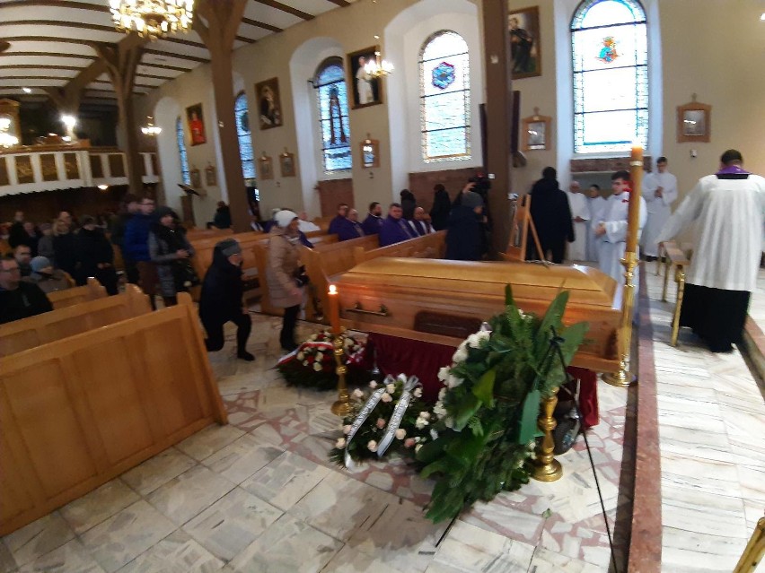 Pogrzeb księdza Wojciecha Wójtowicza w Miastku