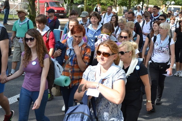 Rybnicka Pielgrzymka na Jasną Górę Wyruszyła