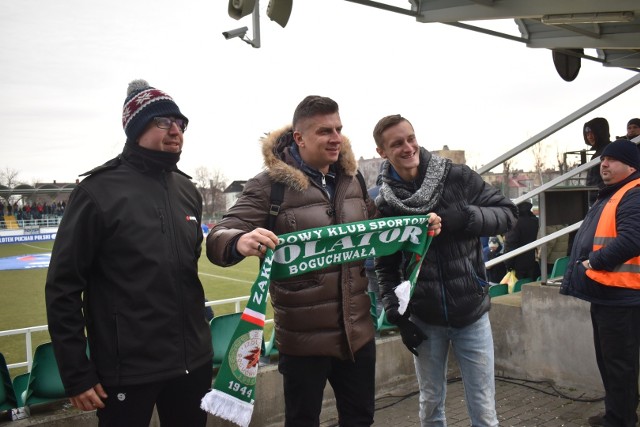 Zobaczcie zdjęcia zza kulis meczu Stal Stalowa Wola - Lech Poznań w Totolotek Pucharze Polski. Zobacz też: Stal Stalowa Wola przegrała z Lechem Poznań, ale nie ma się czego wstydzić [RELACJA, ZDJĘCIA]Janusz Niedźwiedź, trener Stali Rzeszów: Początek sezonu rozpalił wszystkich. Teraz jest niedosyt... [STADION]