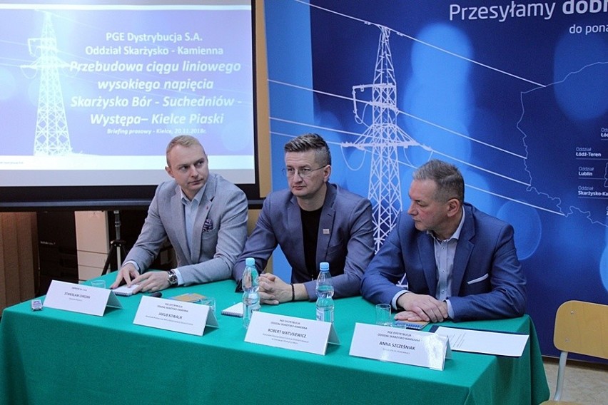 Linia energetyczna ze Skarżyska-Kamiennej do Kielc już prawie wymieniona. Śnieg i wichury nie pozbawią prądu mieszkańców