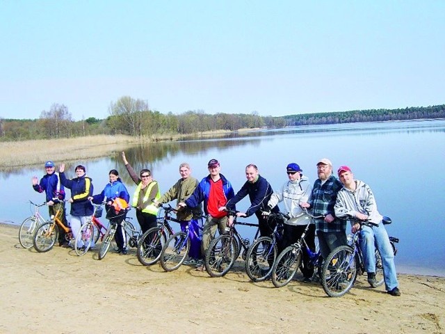 To jedna z wiosennych wypraw. Pięknych tras jest pod Gołdapią wiele. Tylko rowerów brakuje