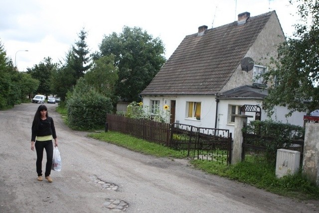 Urzędnicy potwierdzają, że zgodnie z planem domy przy ulicy Chełmońskiego mają zostać wyburzone.