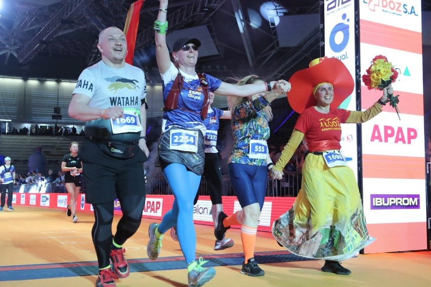 DOZ Maraton Łódź 2022 - zobacz zdjęcia z maratonu w Łodzi....