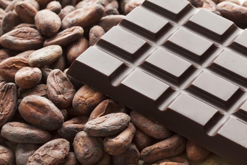 Najbardziej wartościowym typem czekolady jest czekolada...