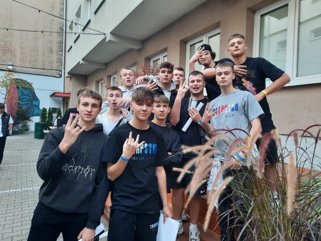 W Podwórku Sezam w Radomiu w piątek 2 września bawili się fani rapu.