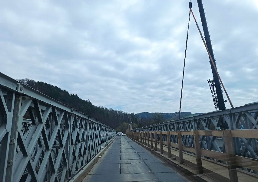Nowy Sącz. Trwa budowa nowego mostu na Kamienicy. Zobacz zdjęcia i wideo