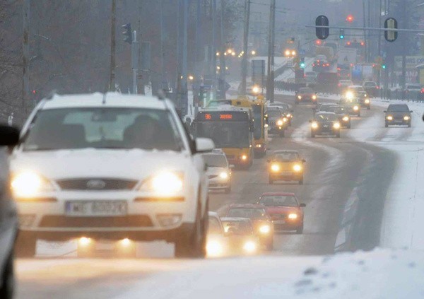 Zima powraca. Po południu w Łodzi zacznie sypać śnieg
