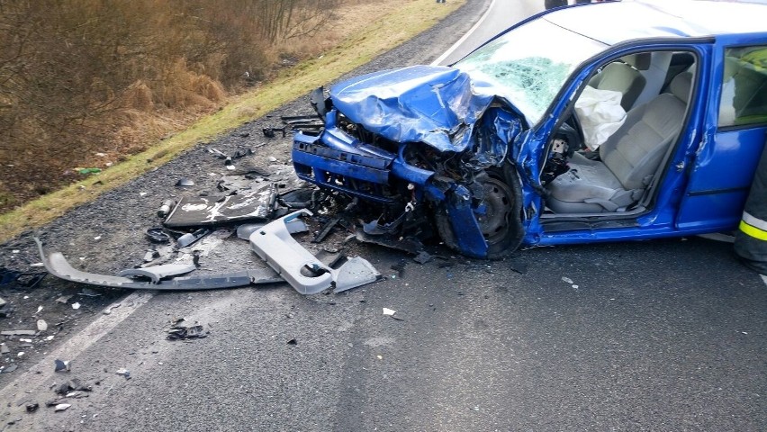 DK 75. Wypadek zablokował trasę Nowy Sacz - Kraków [ZDJĘCIA]