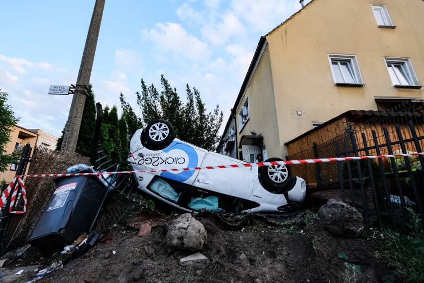 Do groźnie wyglądającego wypadku doszło w poniedziałek na...