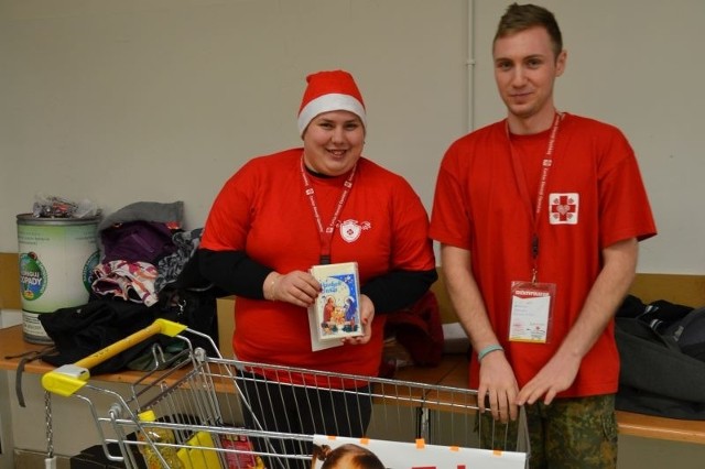 W  akcji wzięło udział ponad 300 wolontariuszy ubranych w okolicznościowe koszulki Caritasu.