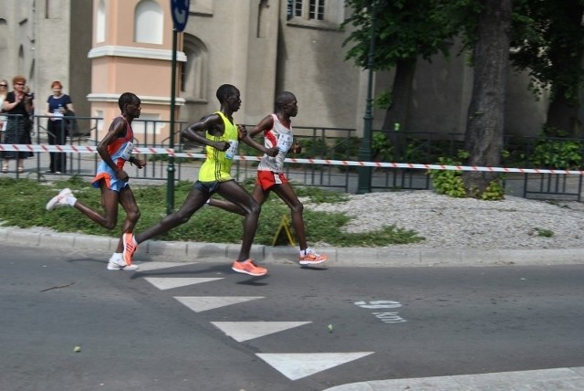 Kenijczyk wygrał VII PGNiG Półmaraton Słowaka