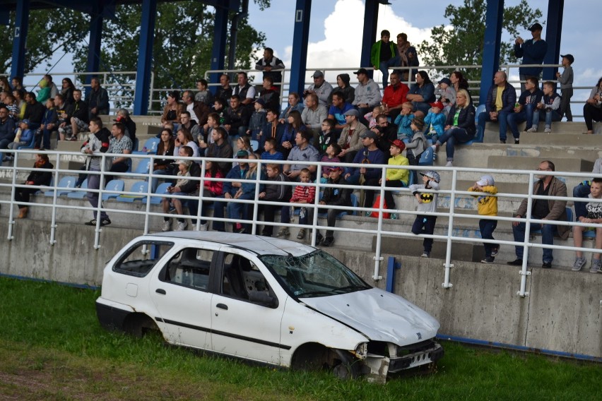 Kaskaderzy z grupy Street Owners zafundowali widzom w...