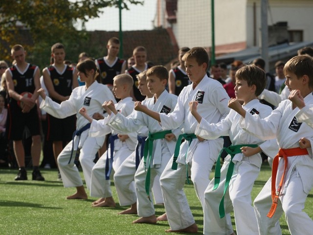 Widowiskowy pokaz walk zaprezentowali zawodnicy z Białostockiej Klubu Karate