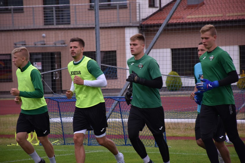 PKO BP Ekstraklasa. Wtorkowy trening Radomiaka Radom na zgrupowaniu w Gniewinie. Zobacz zdjęcia