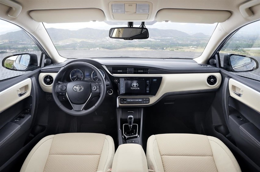 Nowa Toyota Corolla – bezpieczeństwo i styl