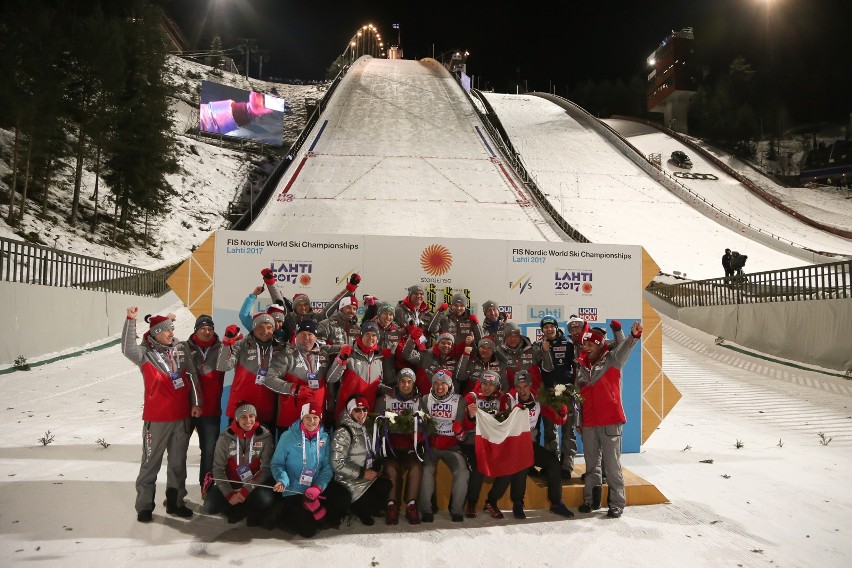 Polska mistrzem świata w skokach narciarskich