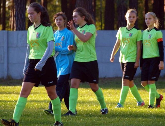 Piłkarki Aquili Stalowa Wola mogą być zadowolone po pierwszym wiosennym meczu w trzeciej lidze.