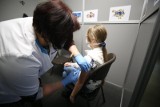Posypią się mandaty za brak zaszczepienia dziecka? Przybywa przeciwników szczepień, także w Kujawsko-Pomorskiem