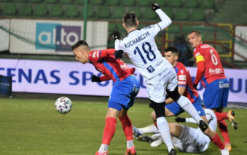 Raków Częstochowa - Pogoń Szczecin 0-1.