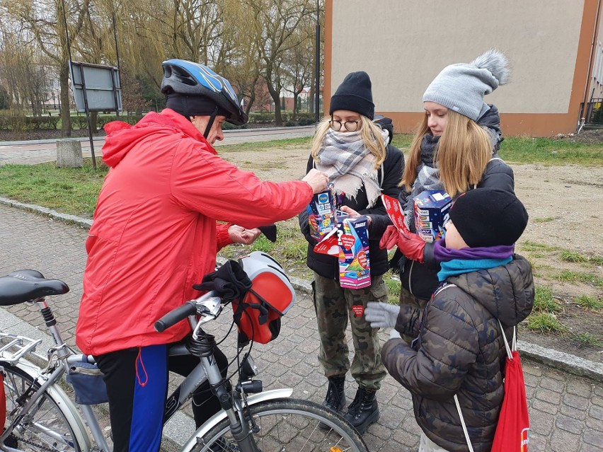 WOŚP 2020 w Białogardzie. Mieszkańcy chętnie wspierają akcje [zdjęcia] 