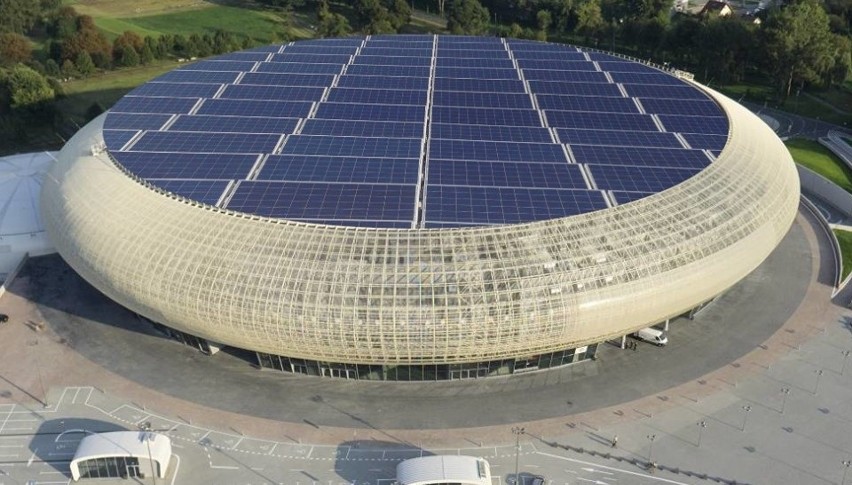 Kraków. Radny chce pokryć dach Tauron Areny solarami