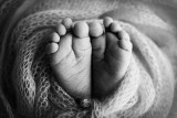 Śmierć noworodka w Kościerzynie. Do dramatu doszło podczas porodu