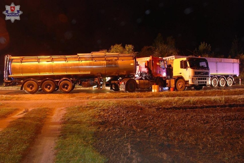 Żakowola Radzyńska: Zderzenie ciężarówek, zginął jeden z kierowców