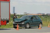 Wrocław: Wypadek wozu strażackiego na Buforowej (ZDJĘCIA)