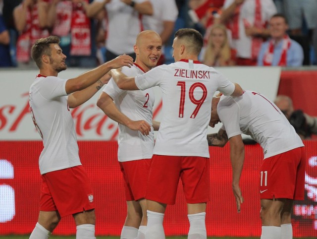 Do przerwy Polska prowadzi z Chile 2:1