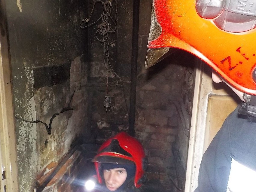 Pożar w domu w Skarżysku. Nie żyje mężczyzna 