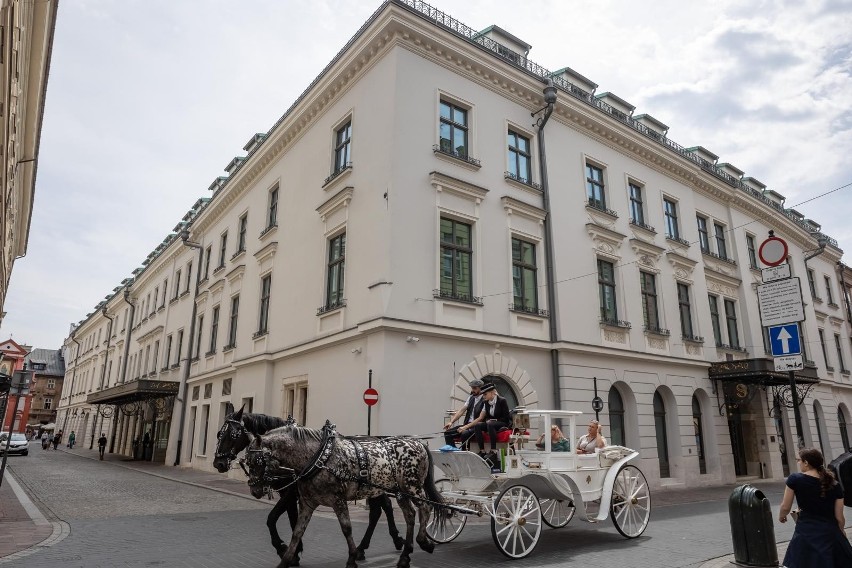 Kraków. Przebudowany Hotel Saski już otwarty. Marka Hilton, 117 pokoi i kontrowersje