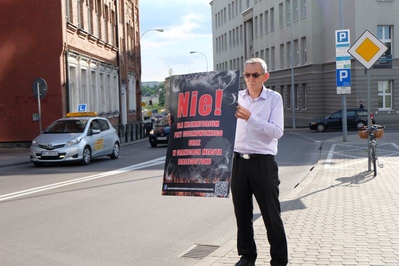 Protest przeciw krematoriom w Białymstoku