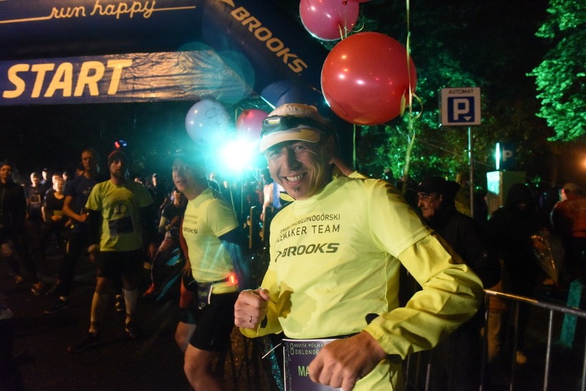Półmaraton Zielonogórski 2019. Blisko tysiąc biegaczy na starcie i ogromne emocje. Zobaczcie, jak było [ZDJĘCIA, WIDEO]