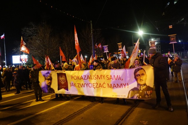 Celem marszu było oddanie czci wszystkim powstańcom wielkopolskich. Uczestnicy pochodu nieśli zdjęcia powstańców. Złożono także wieniec pod Pomnikiem Powstańców Wielkopolskich w Poznaniu. 