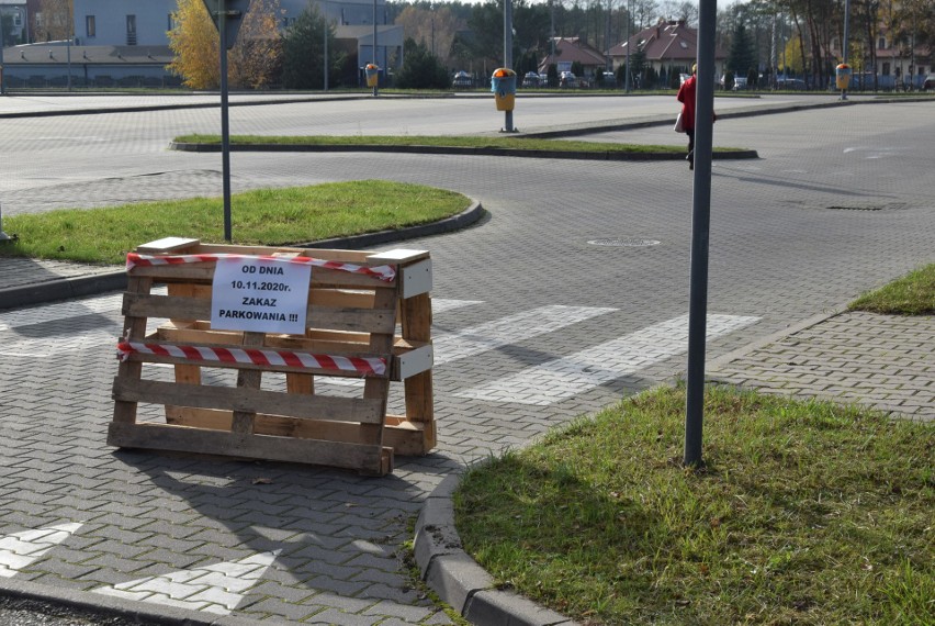 Ostrołęka. Szpital polowy powstanie na terenie… szpitala. Sfinansuje go Orlen. Lada dzień ma ruszyć budowa. 10.11.2020. Zdjęcia