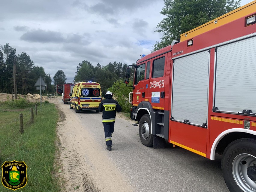 Wypadek w Cierpiętach, gm. Baranowo, 22.05.2022. Kierowca nissana uderzył w znak drogowy