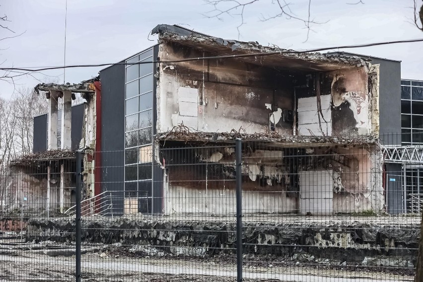 Teren po spalonym archiwum przy ulicy Na Załęczu w Krakowie