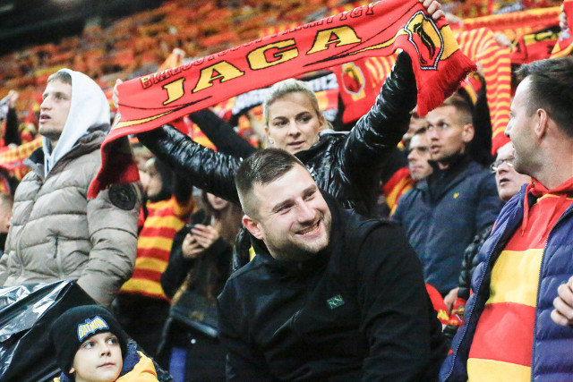 Po meczu Jagiellonia - Legia (1:1). Działo się! Rekord sezonu na trybunach, łzy Mateusza Skrzypczaka, emocje, pretensje gości