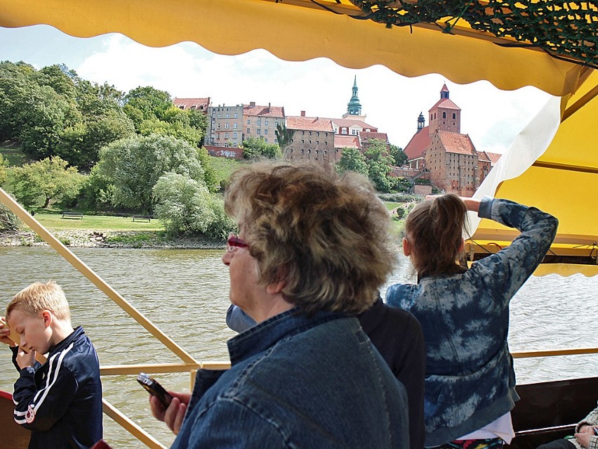 Rejsy "Wikingiem" mają co raz więcej zwolenników