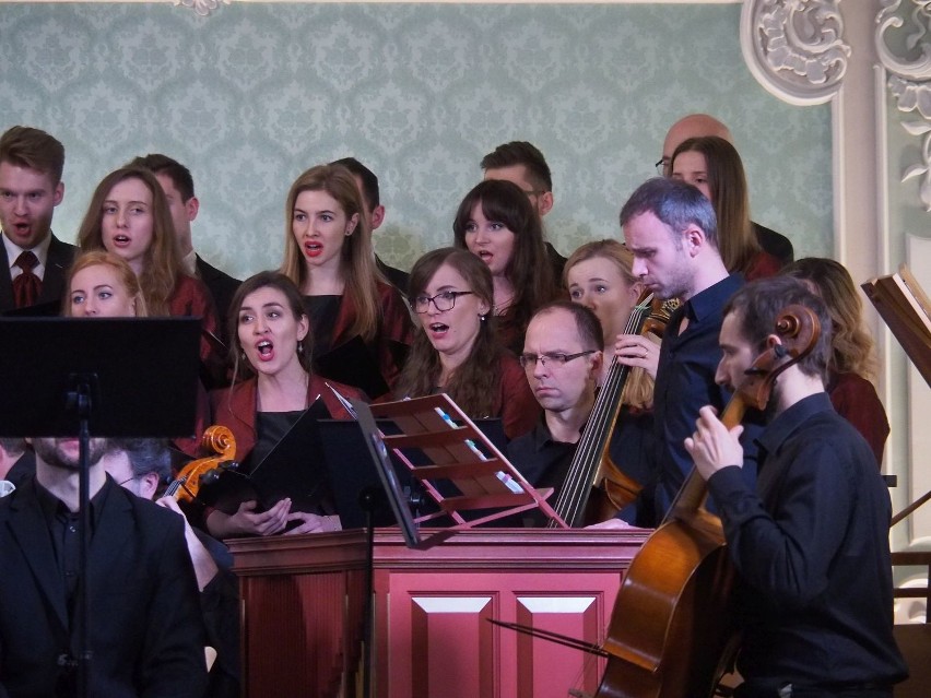 Pałac Branickich. Aula Magna. Festiwal Sztuk Dawnych -...