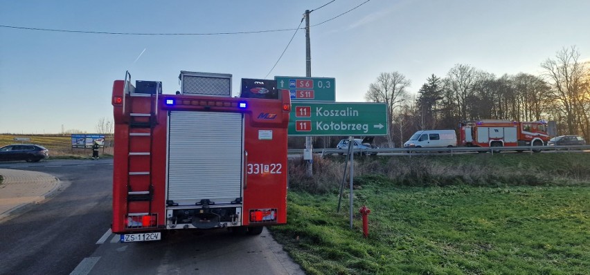 Uwaga Kierowcy! Wypadek na DK 11. Jedna osoba poszkodowana [ZDJĘCIA]