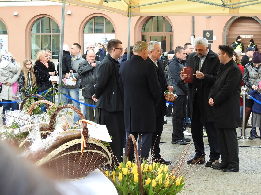 To już tradycja. W Wielką Sobotę o godz. 12.00 na Rynku...