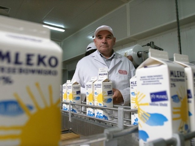 Mlekovita przejęła Resmlecz i zbiera prestiżowe nagrodyPodkarpacki zakład Mlekovity w Trzebownisku jest największą mleczarnią zarówno na Podkarpaciu, jak i w całej południowej Polsce i produkuje cenione w regionie wyrobu mleczarskie.