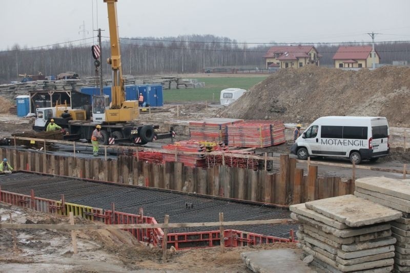 Obwodnice Łodzi. Korki w Łodzi prędko nie znikną. Obwodnice odjeżdżają