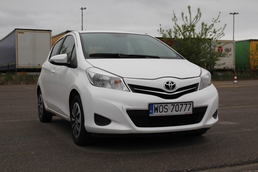 Toyota Yaris, rok 2014, 1,0 benzyna
