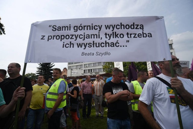 Wiec przed KWK Makoszowy z września 2016 r.