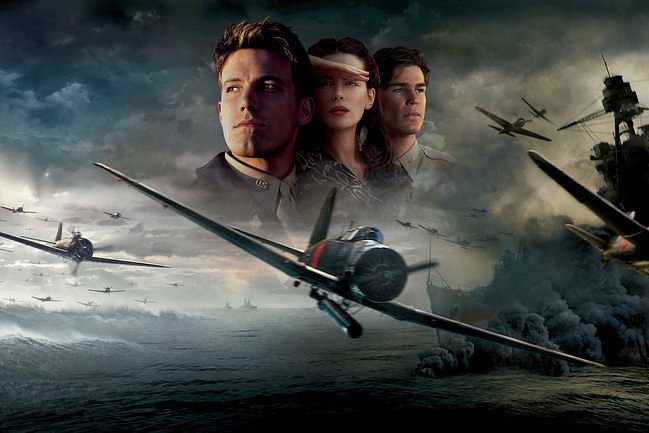 PRZECZYTAJ RECENZJĘ FILMU
"Pearl Harbor" (fot. AplusC)