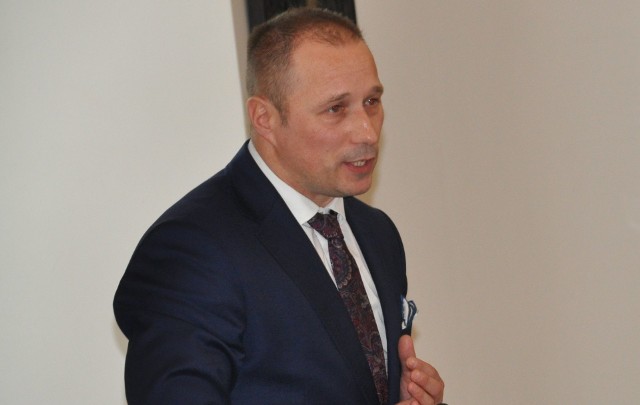 Burmistrz Szydłowca Artur Ludew złożył do prokuratury zawiadomienie o możliwości popełnienia przestępstwa przez prezes tamtejszej OSP.