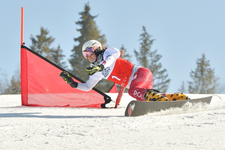 Aleksandra Król na trasie slalomu giganta równoległego...